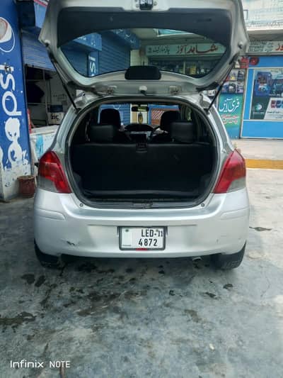 Toyota Vitz 2010