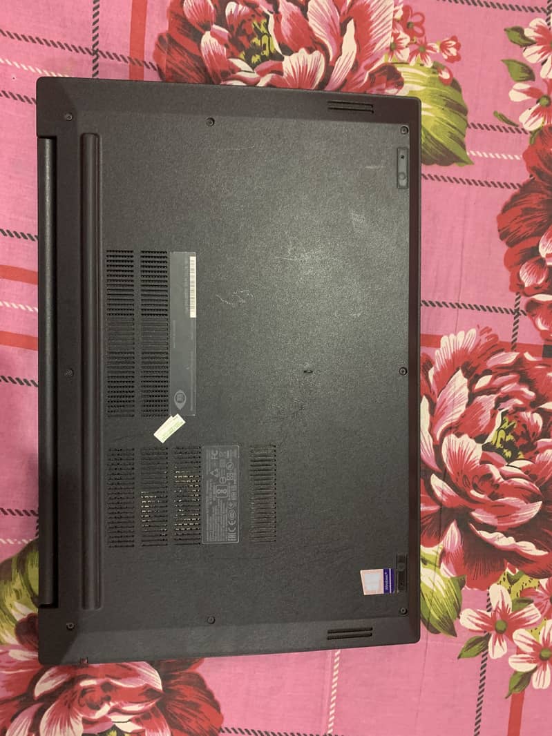Laptop 0