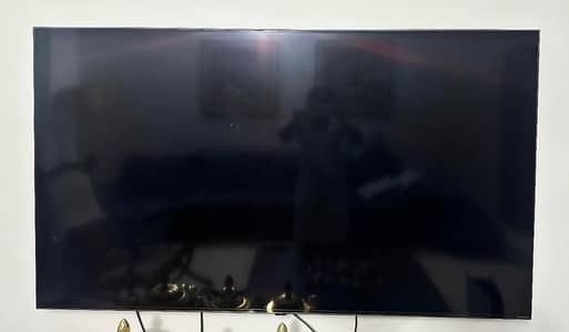 65 Inch Smart LED TV | Ultra HD 4K | Excellent Condition