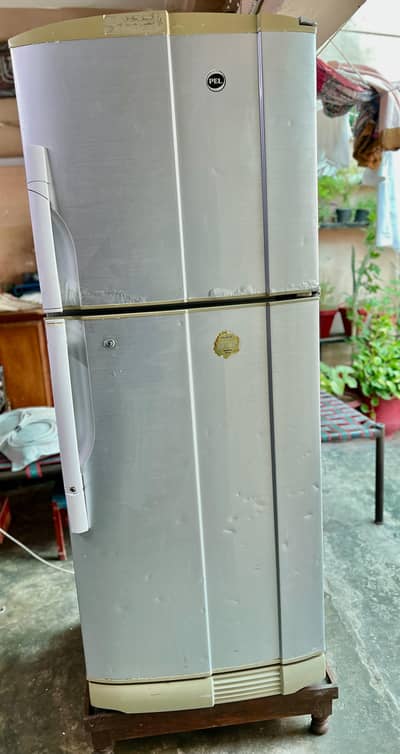 PEL Silver Deluxe double-door refrigerator