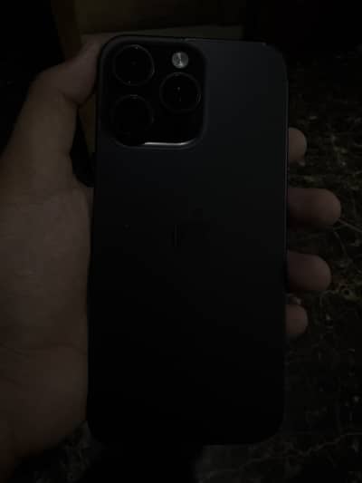 Iphone 15pm 97% health