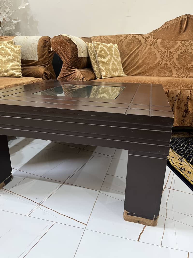 Center table 4