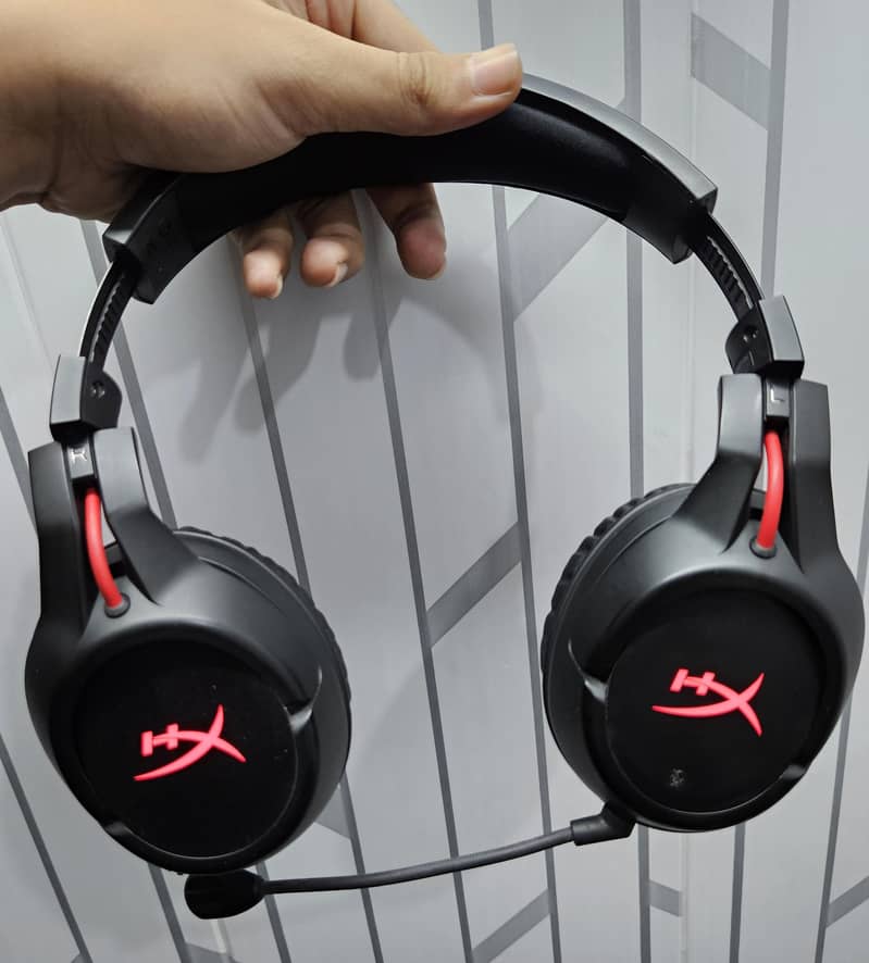 Hyperx Cloud Flight 2.4G Wireless Headphone 3