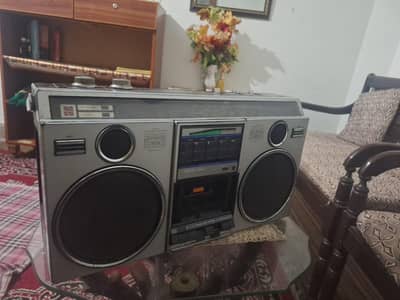 Antique Radio For Sale