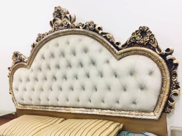 royal bed 3