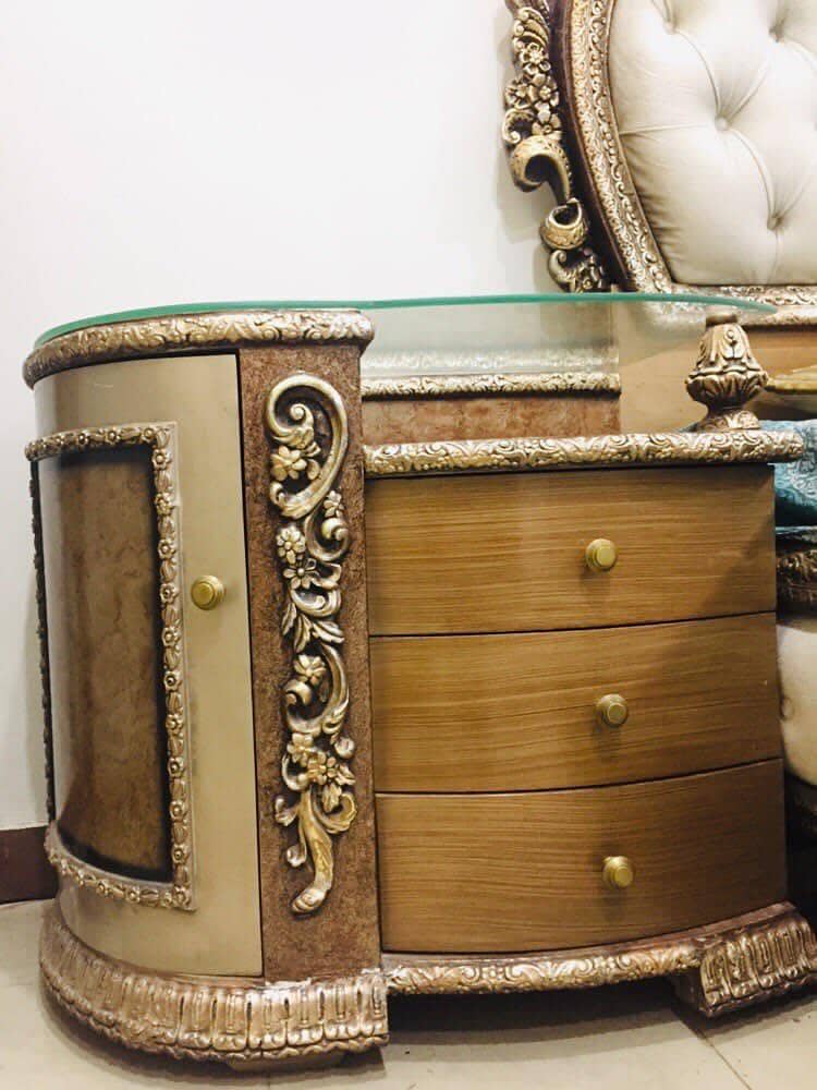 royal bed 5
