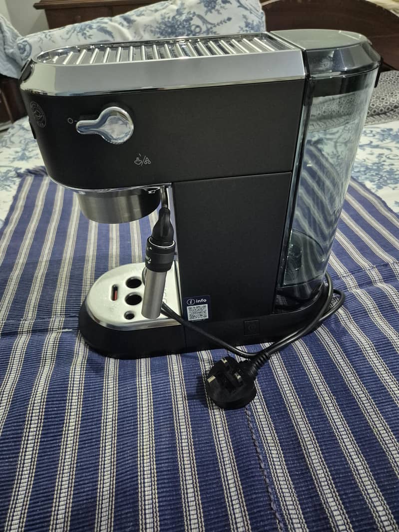Delonghi EC685 4