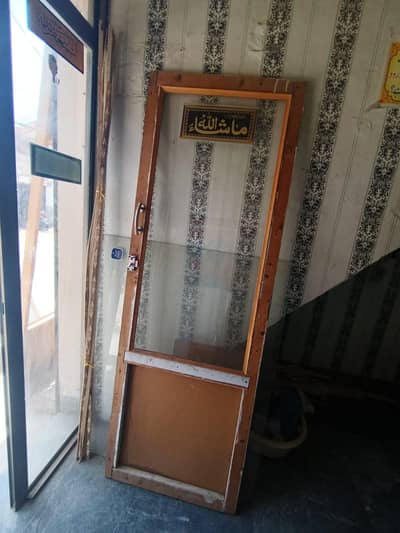 door bilkul saii he koi khrashen nhi Han