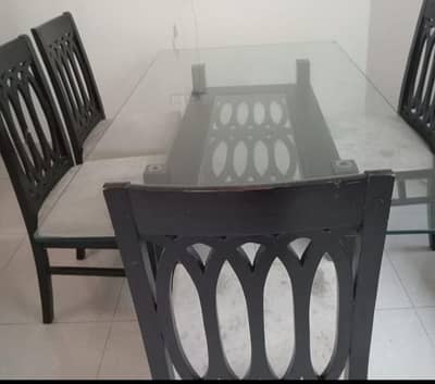 Dinning table