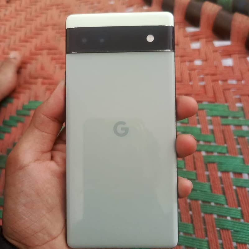 Google Pixel 6a 1