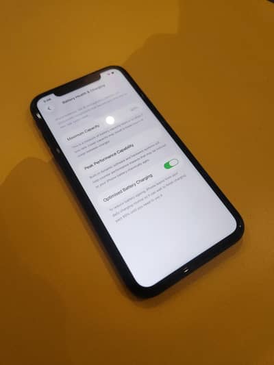 iPhone 11 | 128GB | PTA Approved | Scratchless Condition | 93% Battery