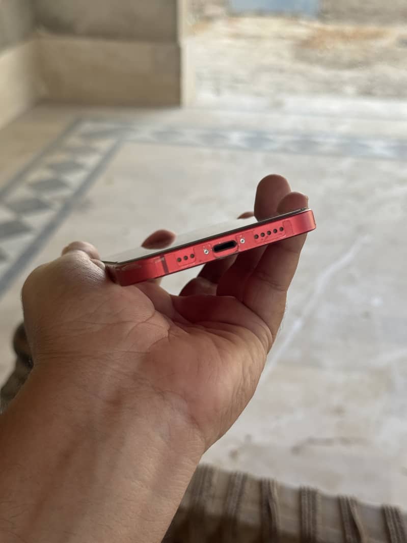Iphone 12 4