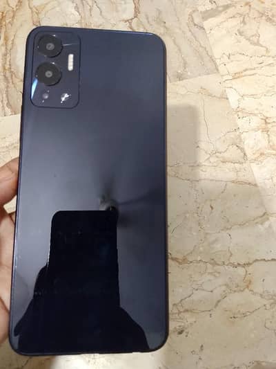 Infinix Hot 12