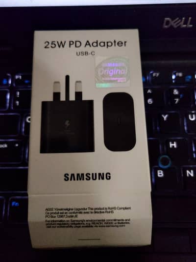 SAMSUNG FAST CHARGER JUST BOX OPEN