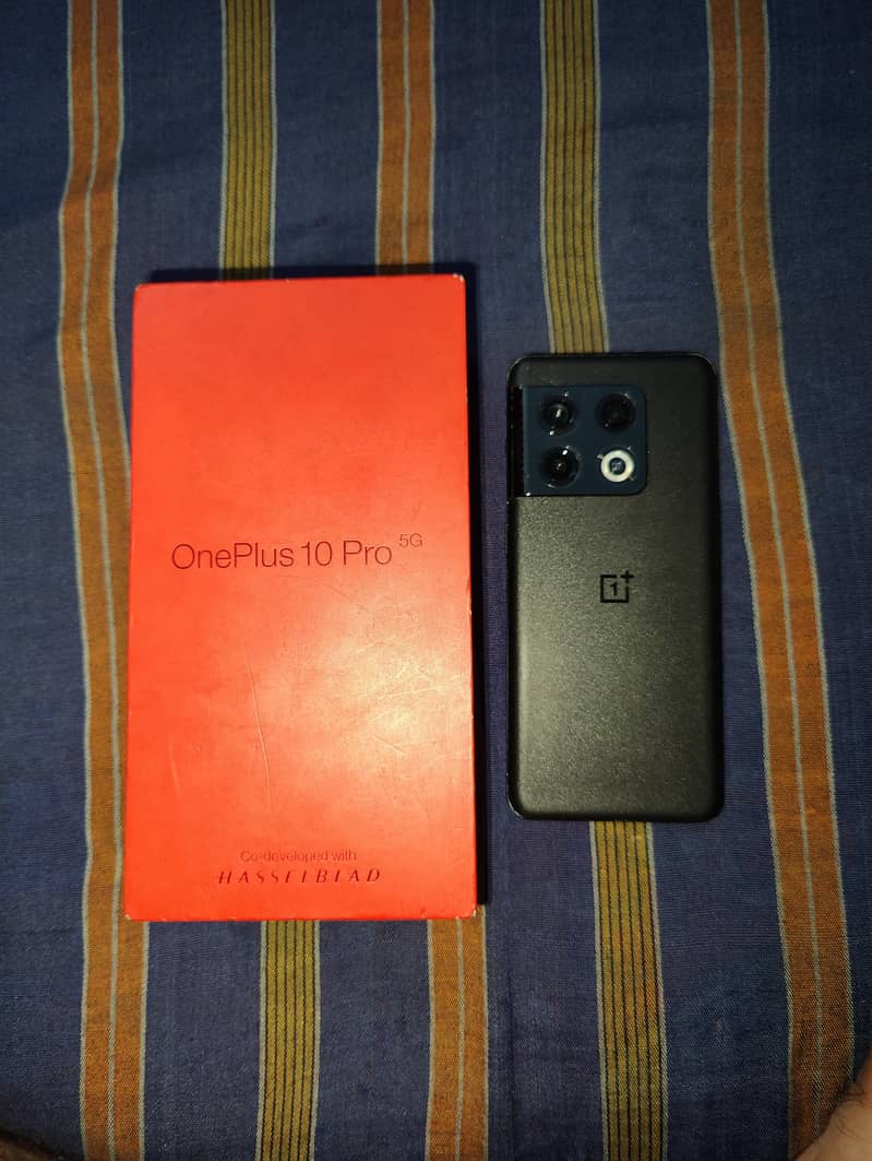 One Plus 10 Pro 1