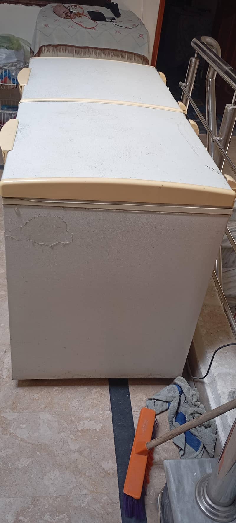 Double Door Deep Freezer 1