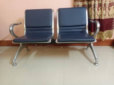 twin seats/ chairs