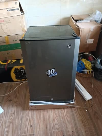 Pel Refrigerator
