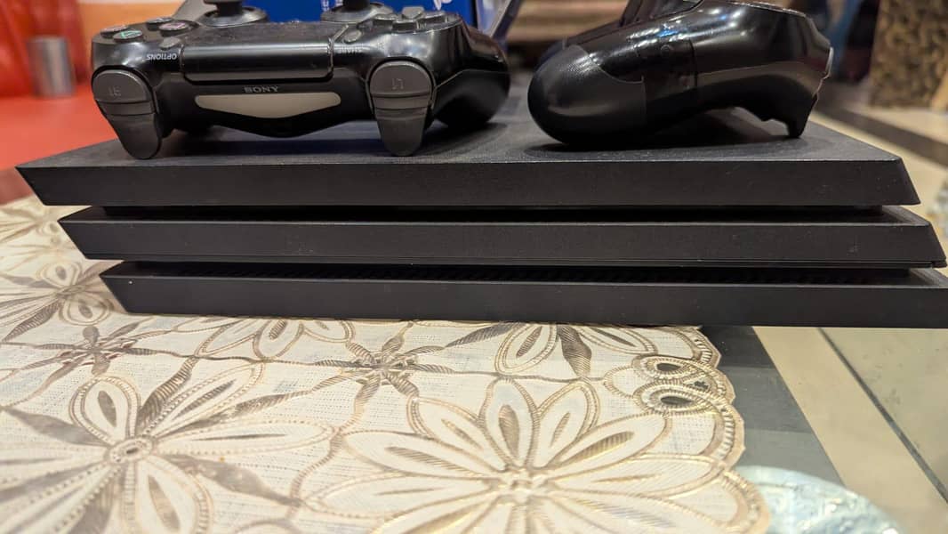 PS 4 Pro (PS4 Pro) 1TB Console| Excellent Condition | Ready to Play 10
