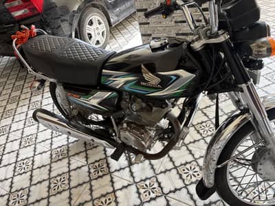 Honda cg 125 black