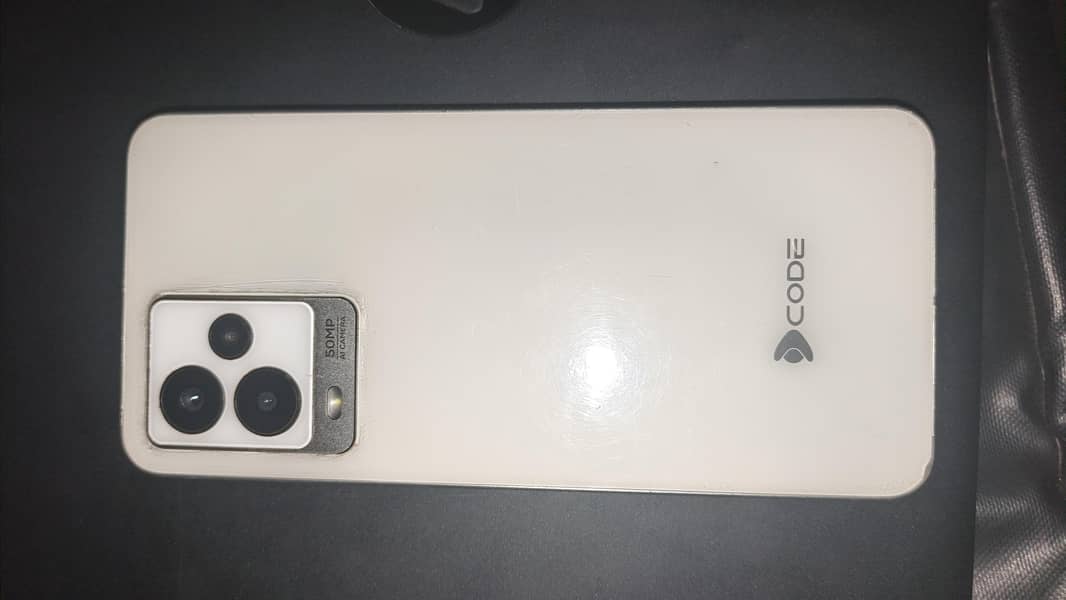 Dcode Bold 3 Pro 8