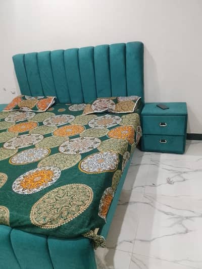 King Size Bed with Dress Table & Side Table