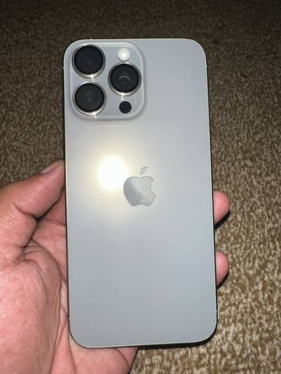 Apple iPhone 15 Pro Max