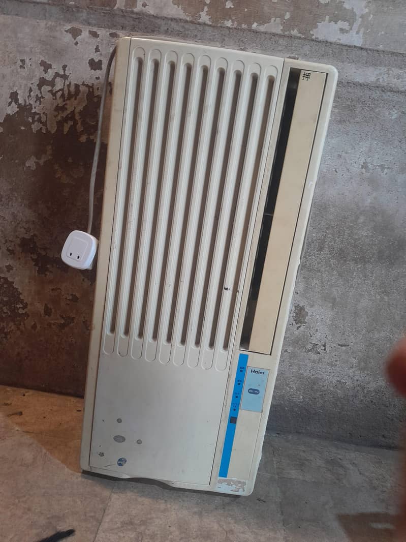 window ac 0