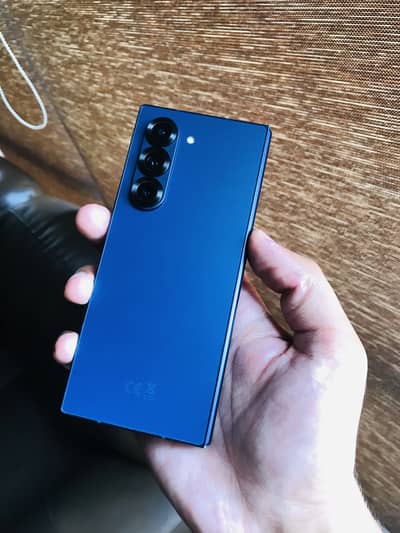 Samsung Z Fold 6
