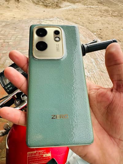 Infinix Zero 30