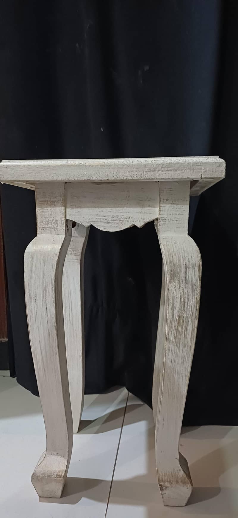 side table's 1