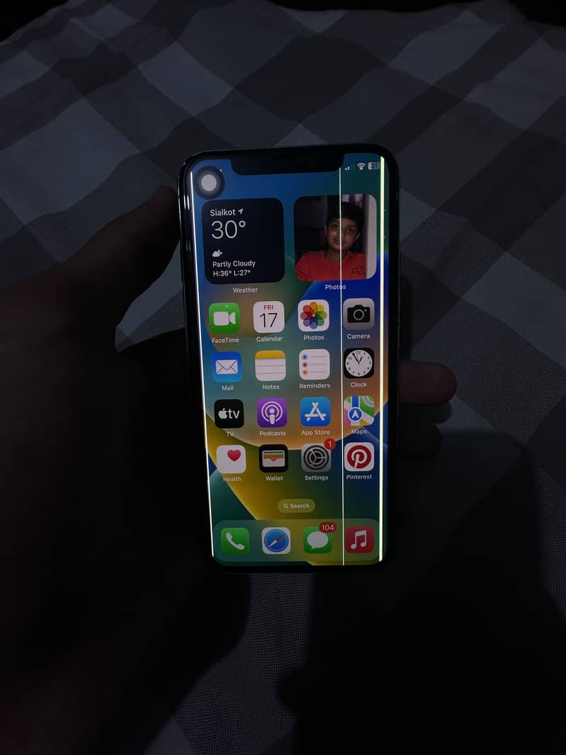 Apple iPhone X 0