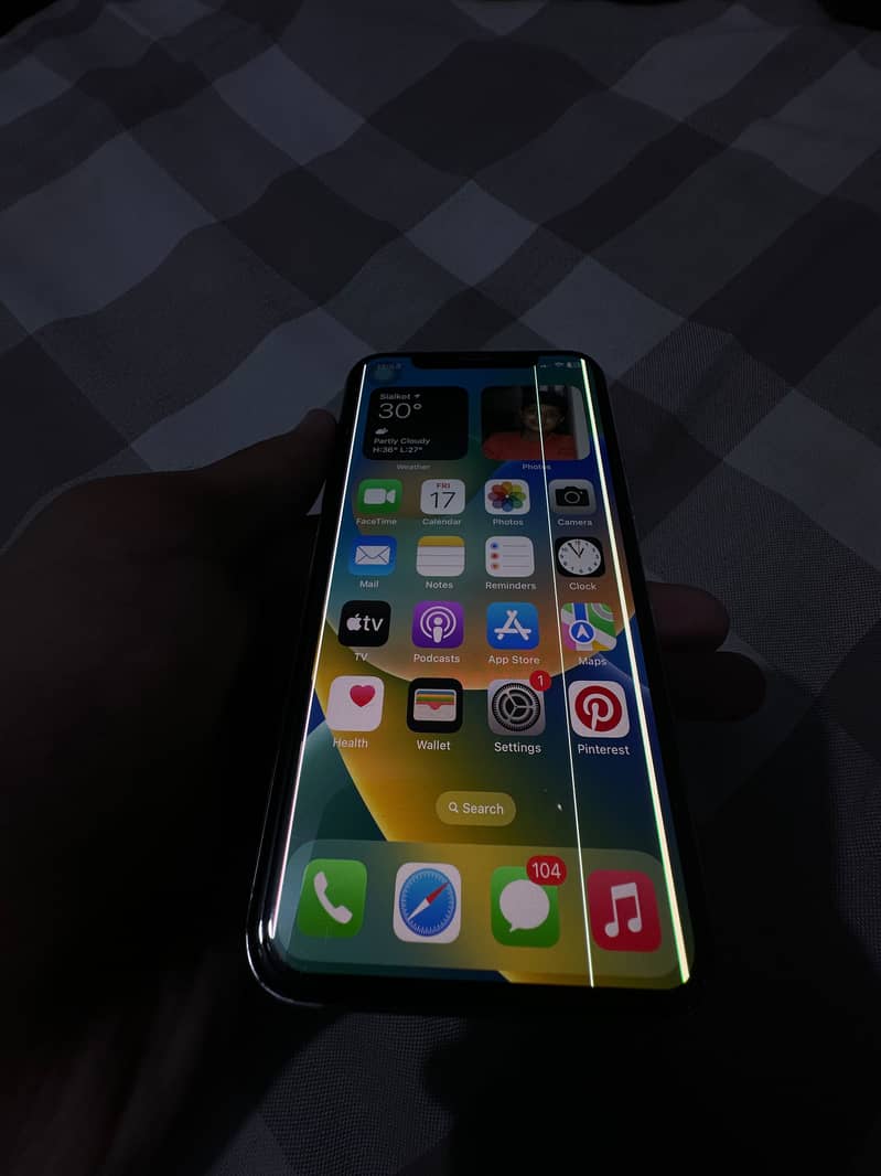 Apple iPhone X 1