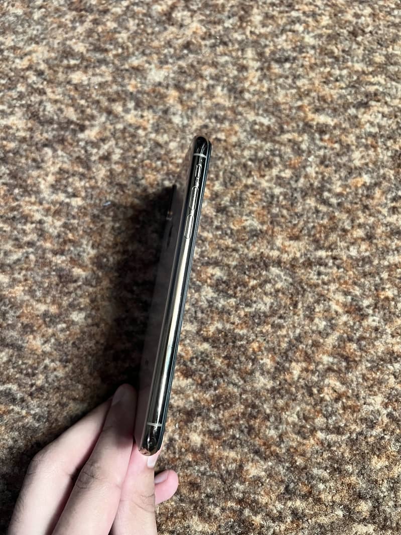 iPhone XS 2