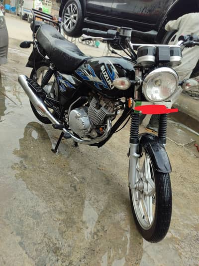 Suzuki 150 SE. 10/09 Condition, Single hand used