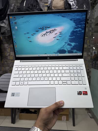 Hp pavilion 15 -eg2004 Ryzen 7 7000 14 Generation