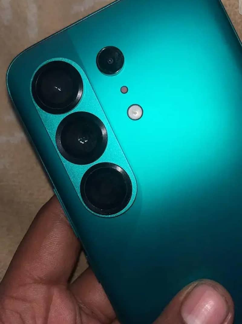 Tecno camon 50 pro 4