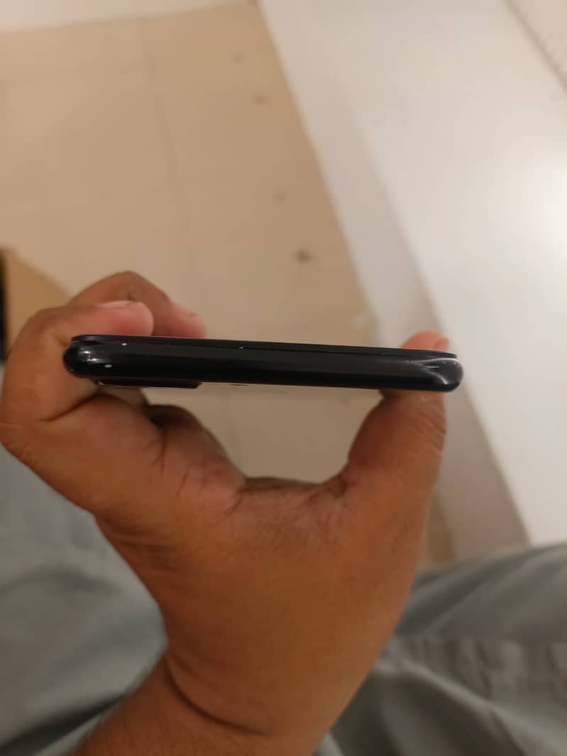 Apple iPhone 7 Plus 2