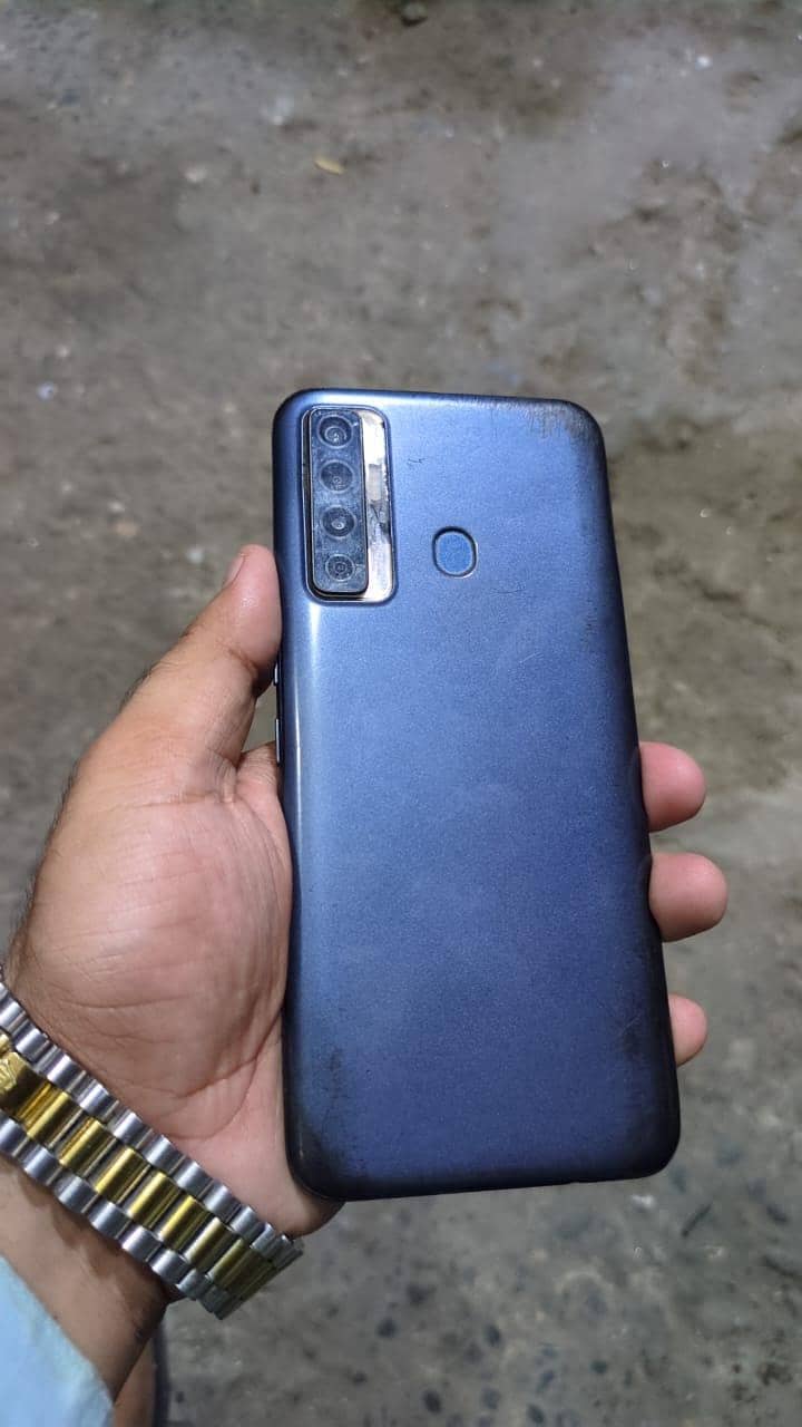 Tecno Camon 17 1