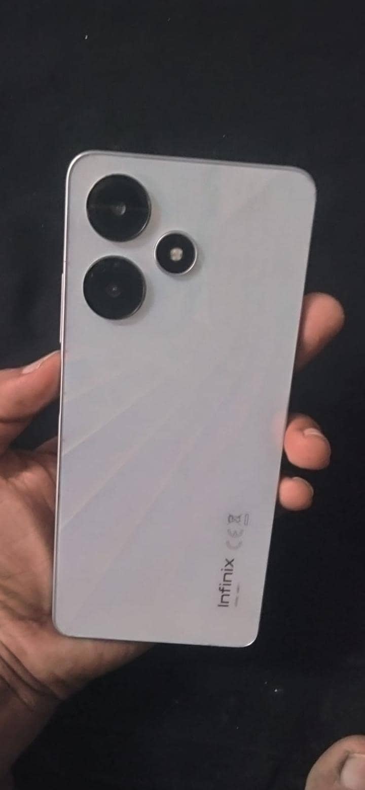 Infinix Hot 40 0