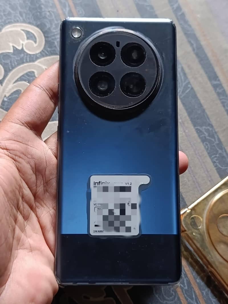 Infinix Zero 40 8
