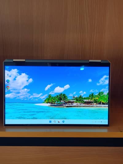 HP SPECTRE X360 13-aw2xxx i5 11 th generation DAIMOND EDGE