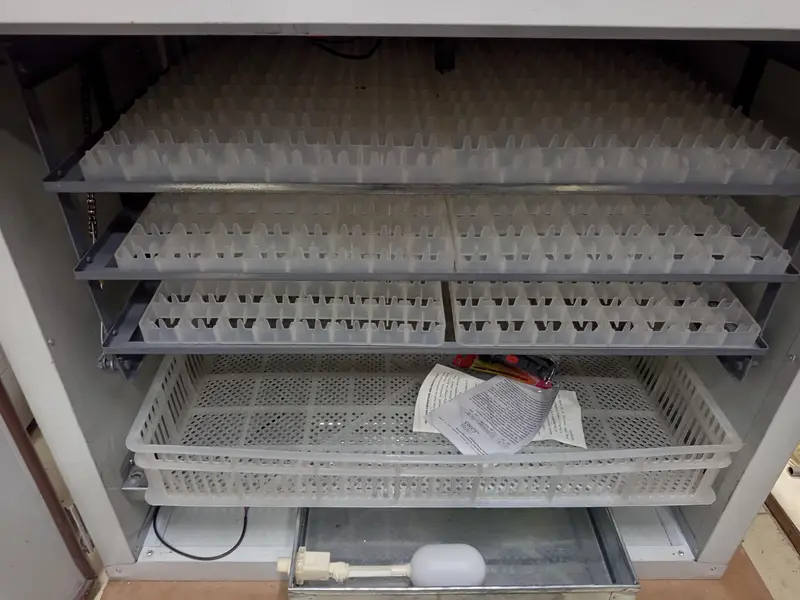 528 Eggs Fully Automatic Incubators 500 Eggs Machine Hatching Machine — photo 8