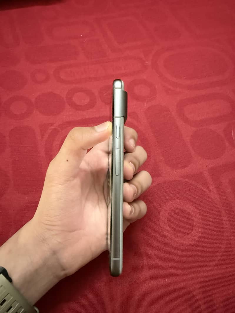 Google Pixel 8 7