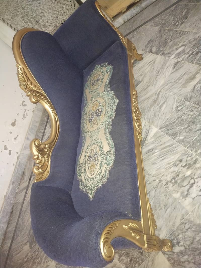 Dewan Sofa 4
