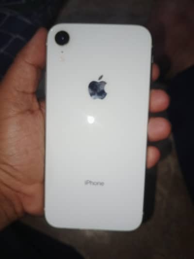 Apple iPhone XR
