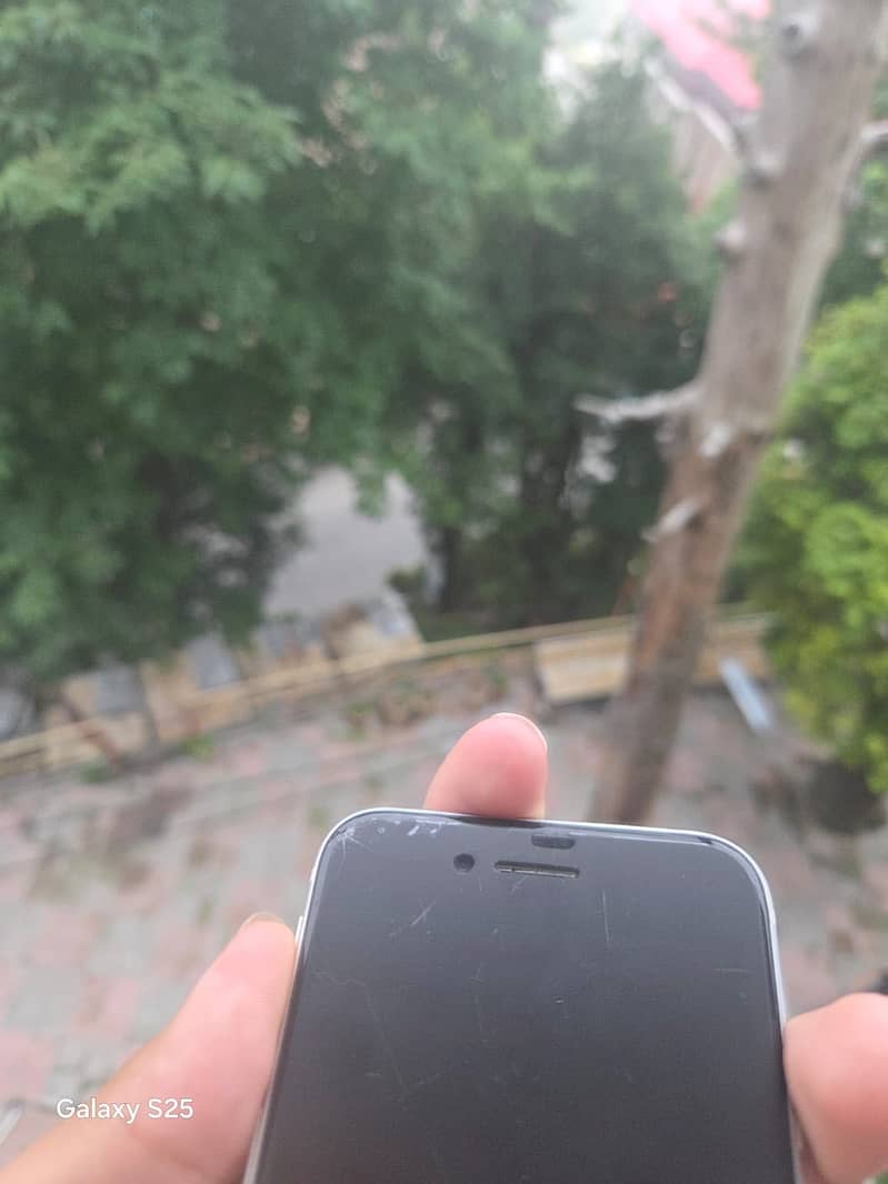 iPhone SE 4