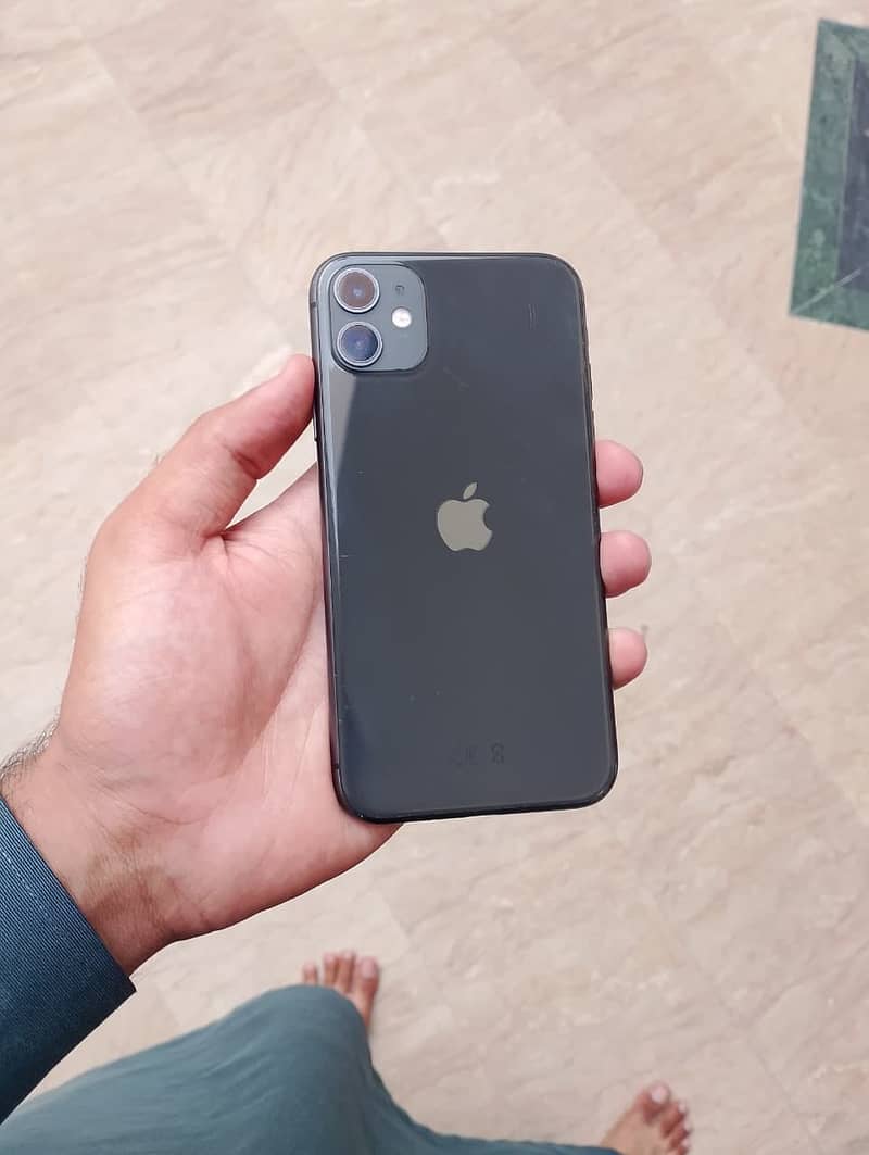 Apple iPhone 11 0