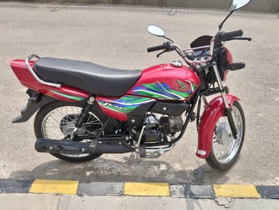 Honda Pridor 2026 model 750 km drive on my name Islamabad number