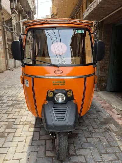 Siwa rickshaw 200cc 6 seater